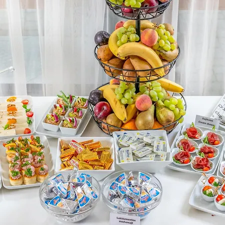 Corvin Hotel apartamentowy Budapeszt
